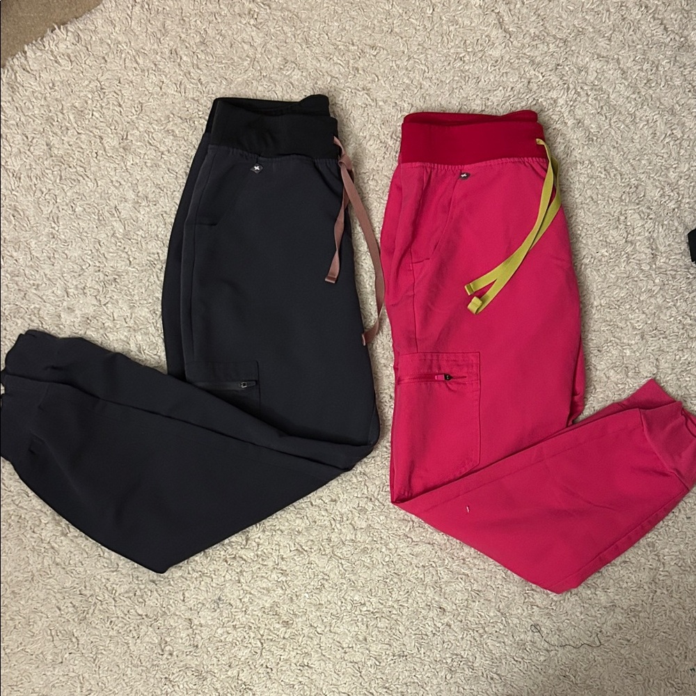 Figs Jogger Set - Hot Pink & Charcoal